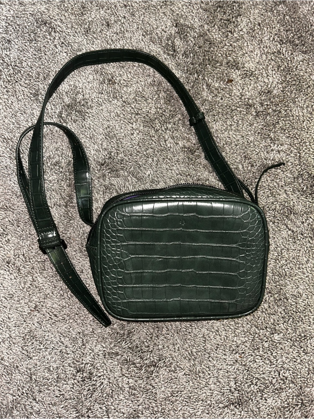 Croc-Embossed Dark Green Crossbody Bag